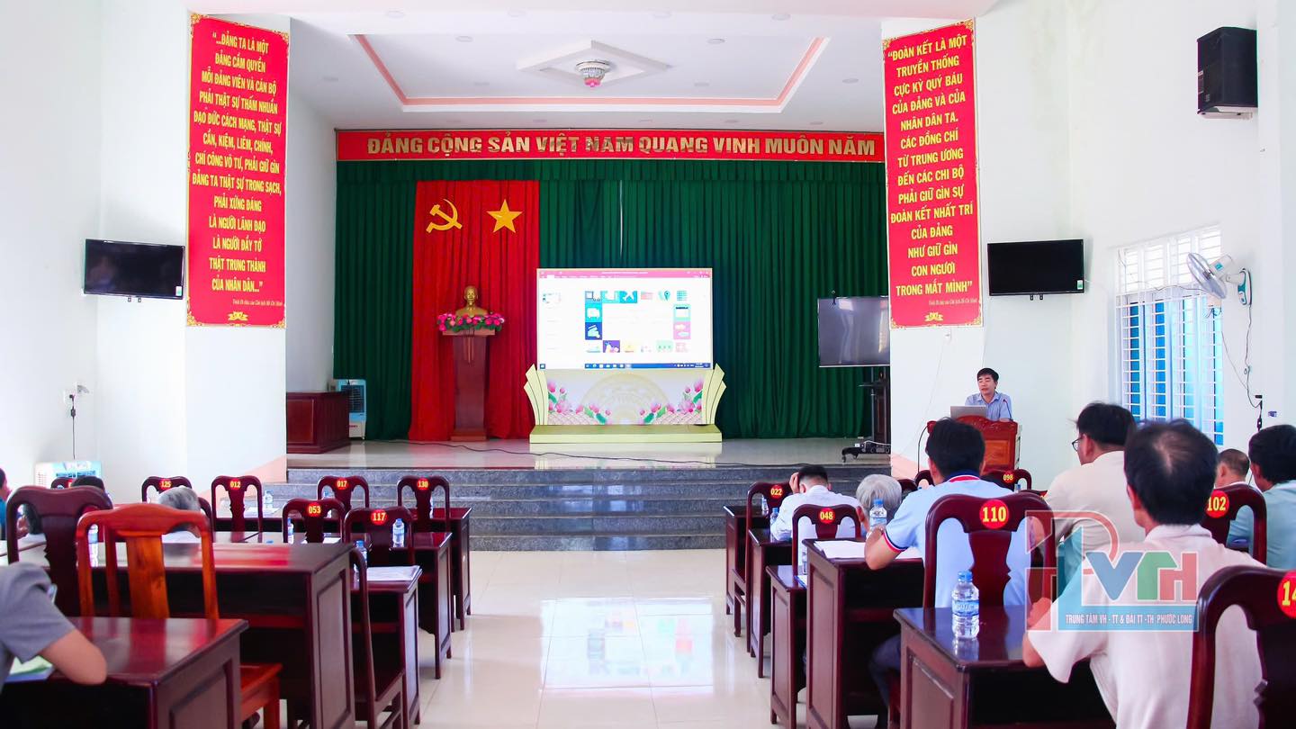 Toàn cảnh hội nghị